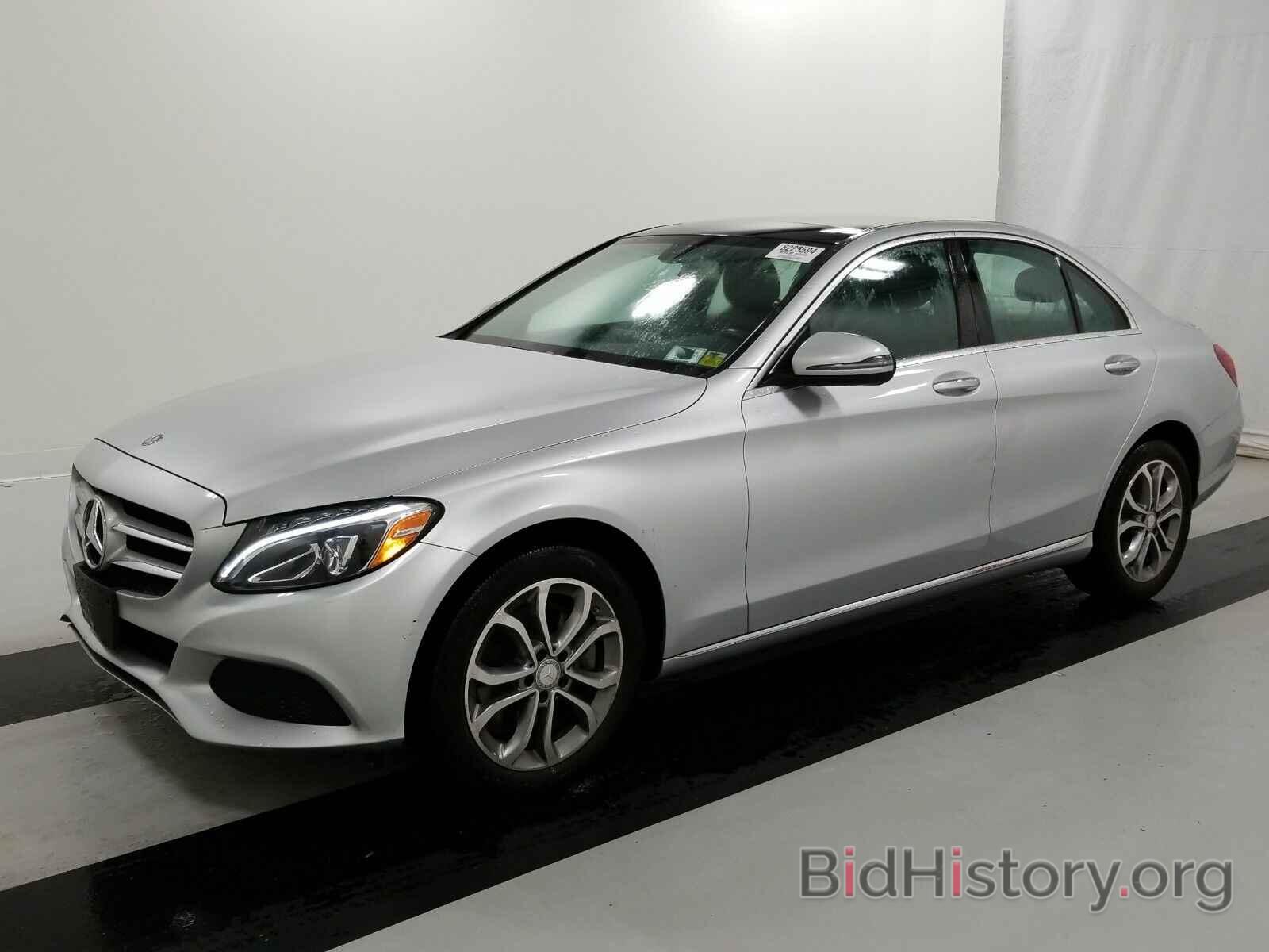 Photo 55SWF4KB6GU168931 - Mercedes-Benz C-Class 2016