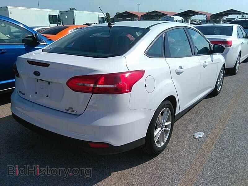 2015 Ford Focus - VIN: 1FADP3F25FL308236 - Фото 2