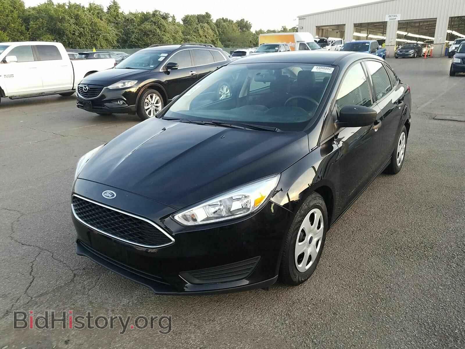 Фотография 1FADP3E23HL204882 - Ford Focus 2017