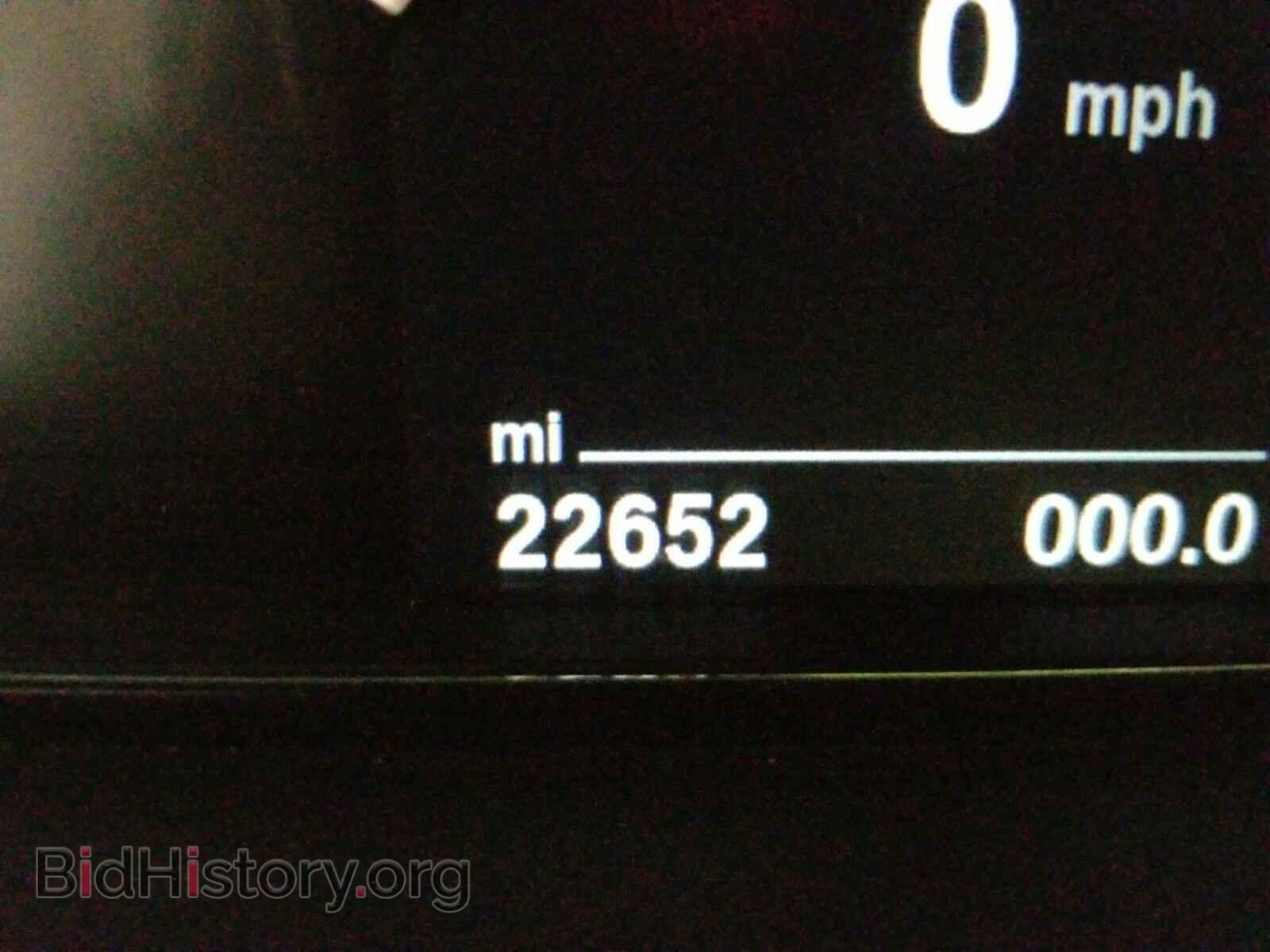 2016 BMW M4 - VIN: WBS3R9C5XGK338432 - Фото 5
