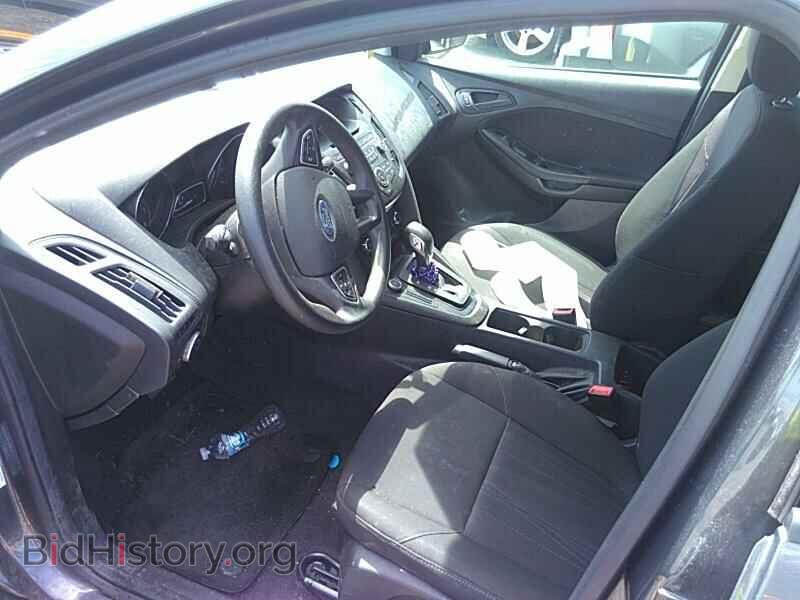 2017 Ford Focus - VIN: 1FADP3E23HL323340 - Фото 3