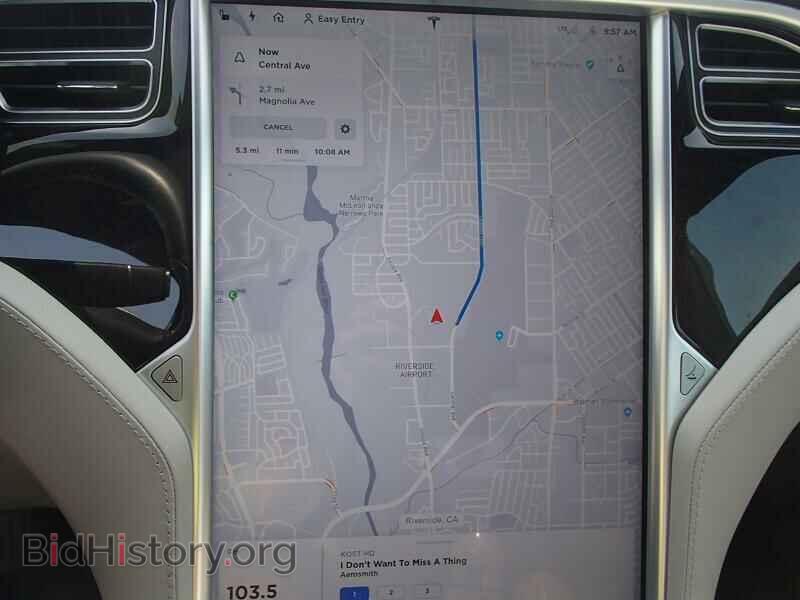 2016 Tesla Model S - VIN: 5YJSA1E11GF150577 - Photo 4