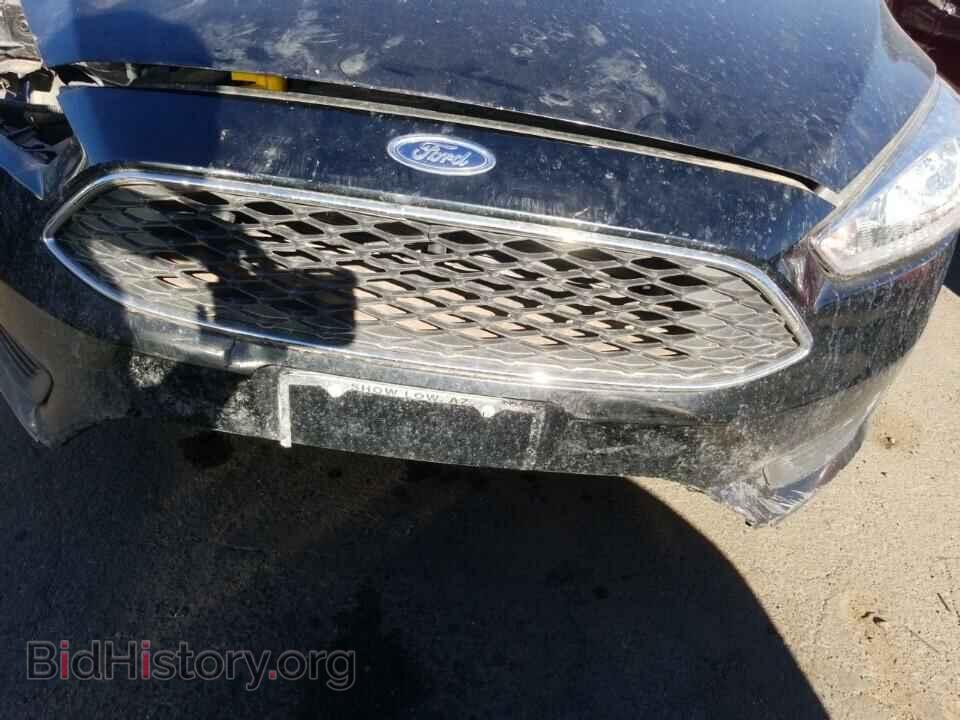 2017 Ford Focus - VIN: 1FADP3F21HL348381 - Фото 9