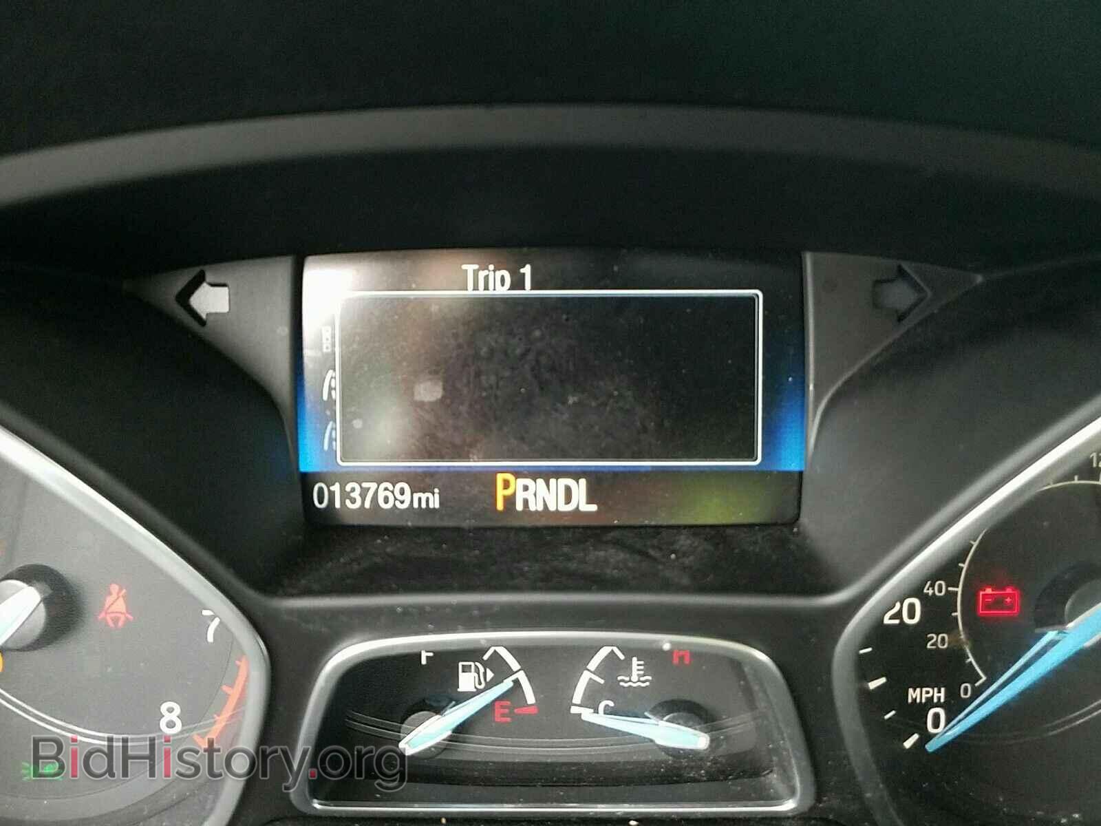 2016 Ford Focus - VIN: 1FADP3E25GL314539 - Photo 5