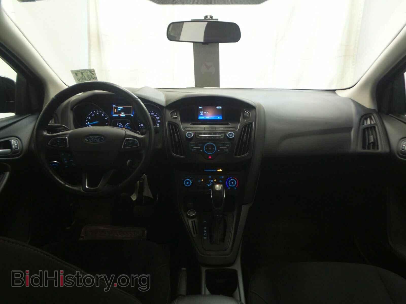 2015 Ford Focus - VIN: 1FADP3F23FL320353 - Фото 4