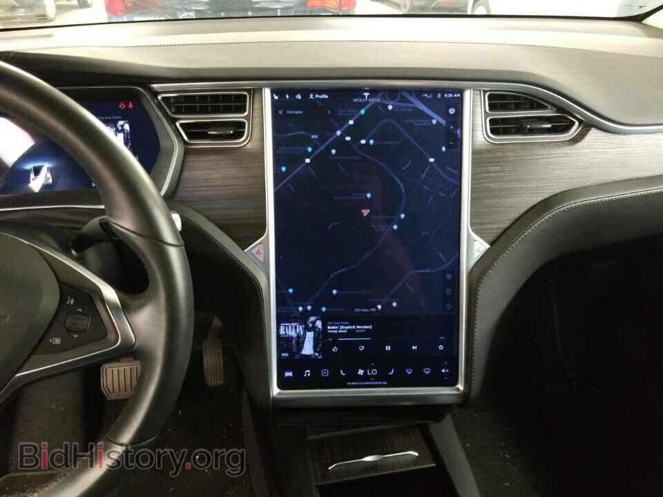 2016 Tesla Model X - VIN: 5YJXCAE22GF005475 - Фото 4