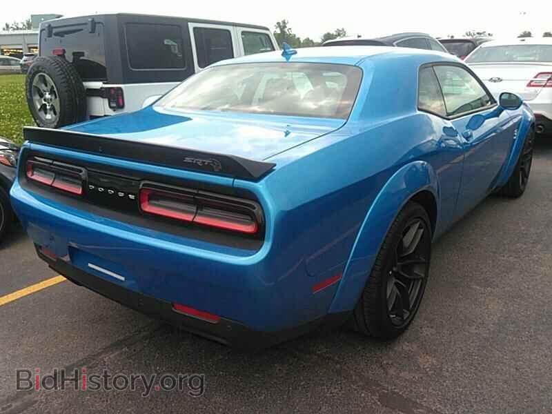 2019 Dodge Challenger - VIN: 2C3CDZC99KH517672 - Photo 2