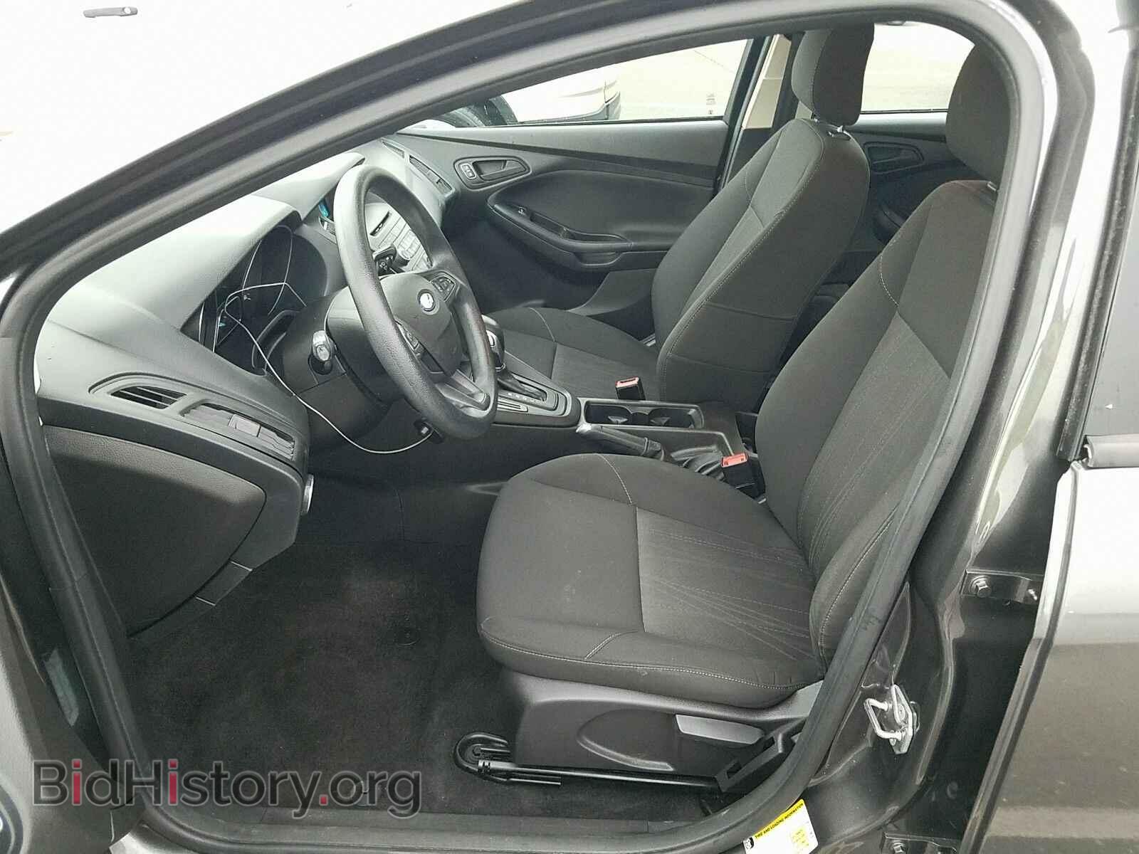 2015 Ford Focus - VIN: 1FADP3E20FL338908 - Photo 3