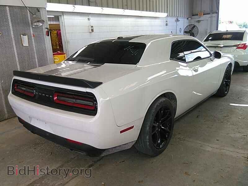 2016 Dodge Challenger - VIN: 2C3CDZAG1GH202745 - Фото 2