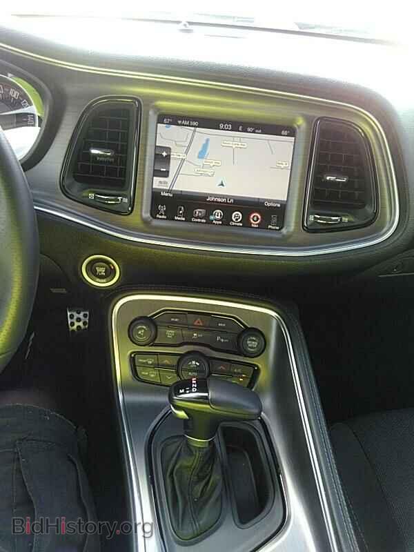 2016 Dodge Challenger - VIN: 2C3CDZBTXGH226053 - Photo 4