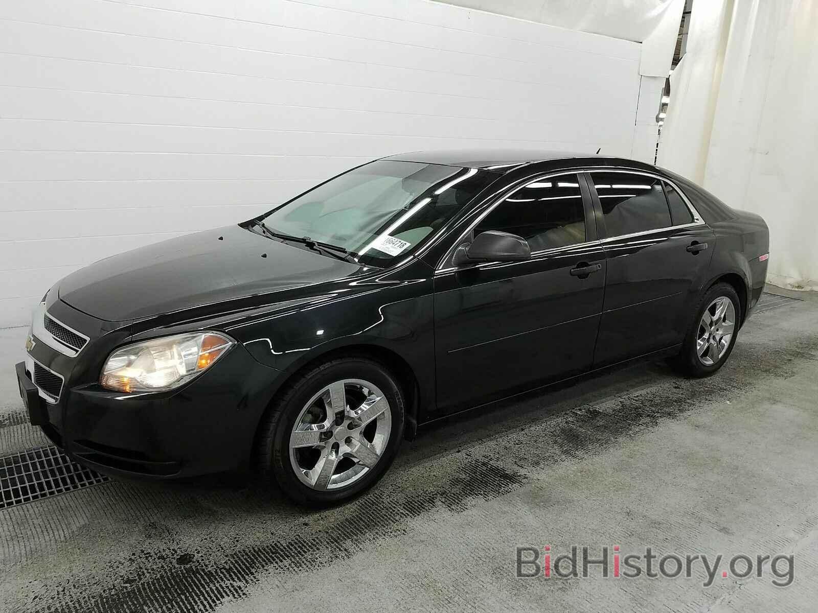 Photo 1G1ZB5EB9A4145548 - Chevrolet Malibu 2010