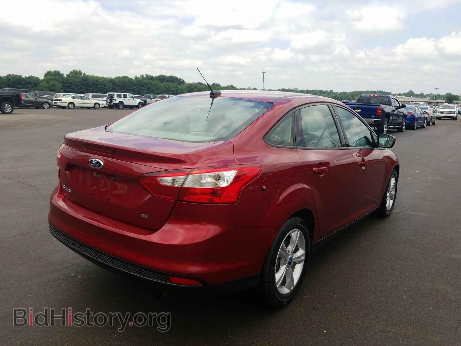 2013 Ford Focus - VIN: 1FADP3F20DL232504 - Фото 2