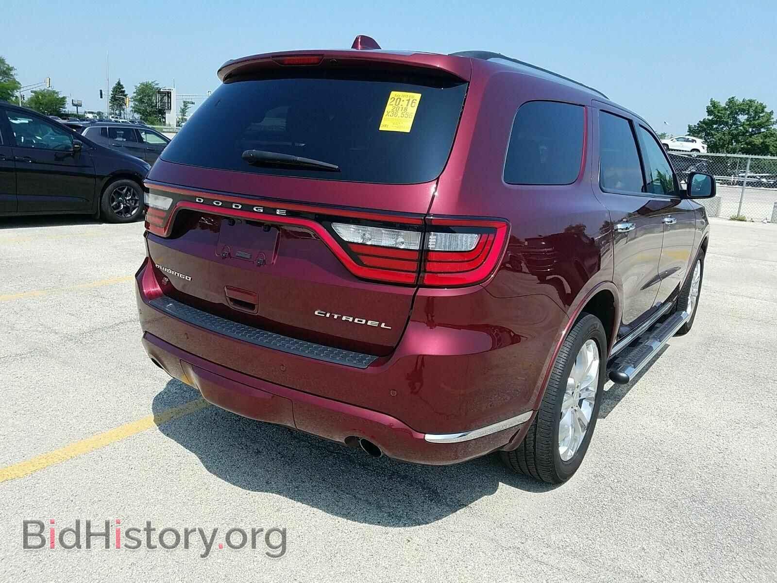 2018 Dodge Durango - VIN: 1C4SDJET6JC369144 - Photo 2