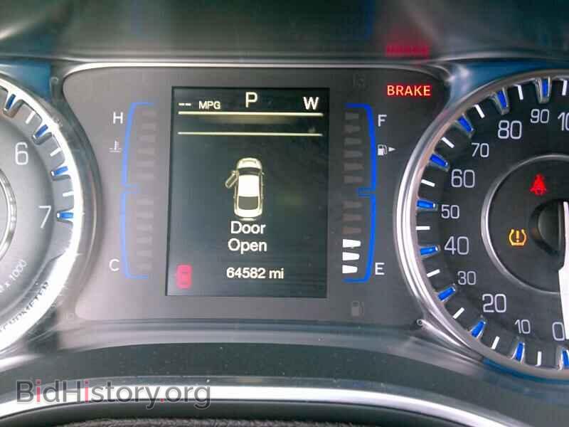 2016 Chrysler 200 - VIN: 1C3CCCAB0GN157602 - Фото 5
