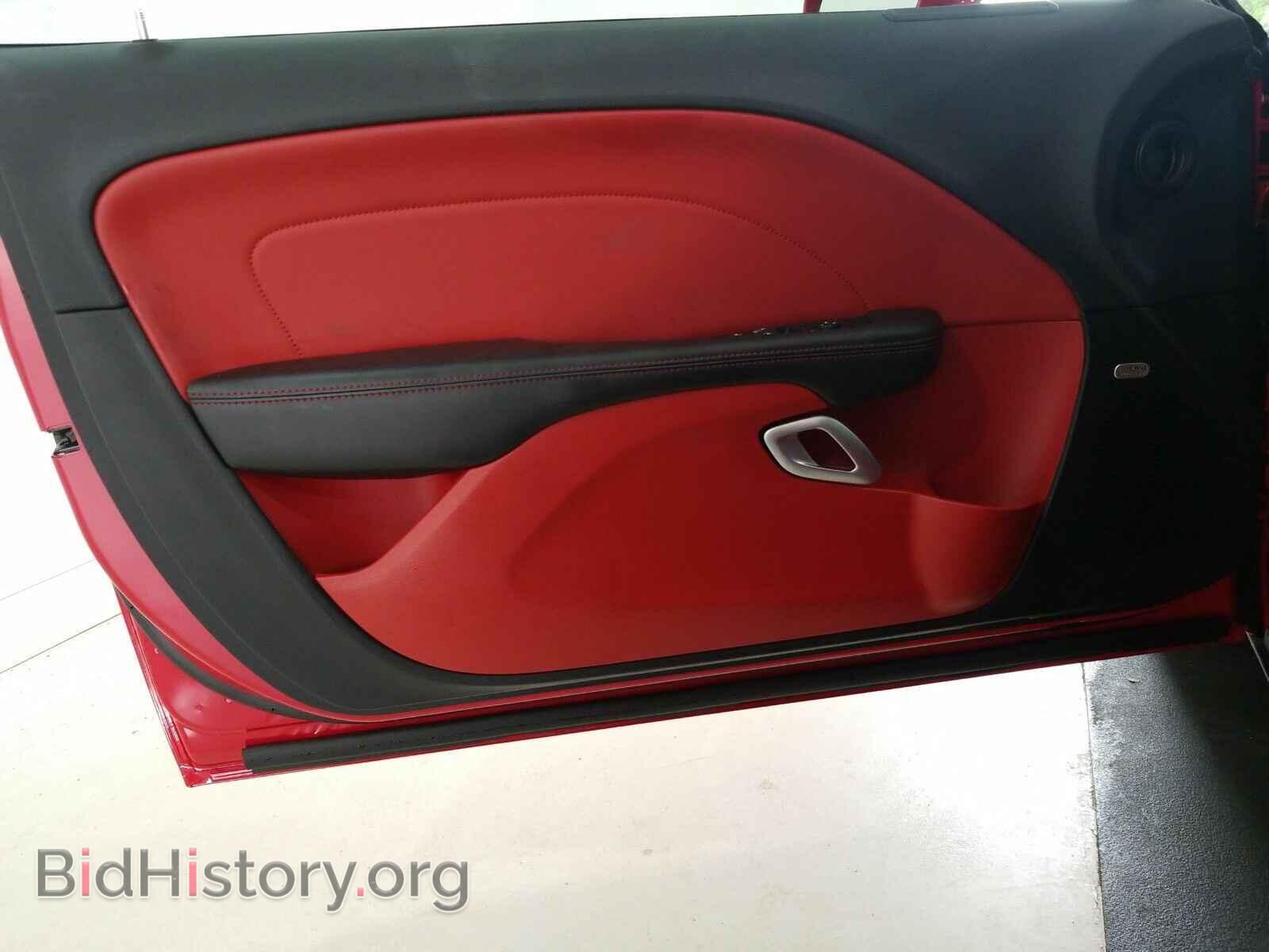 2016 Dodge Challenger - VIN: 2C3CDZFJ2GH271772 - Photo 9