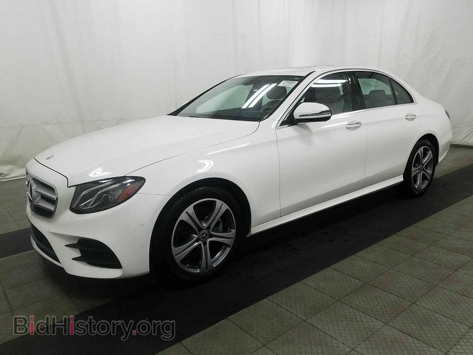 Photo WDDZF4KB6JA478579 - Mercedes-Benz E-Class 2018