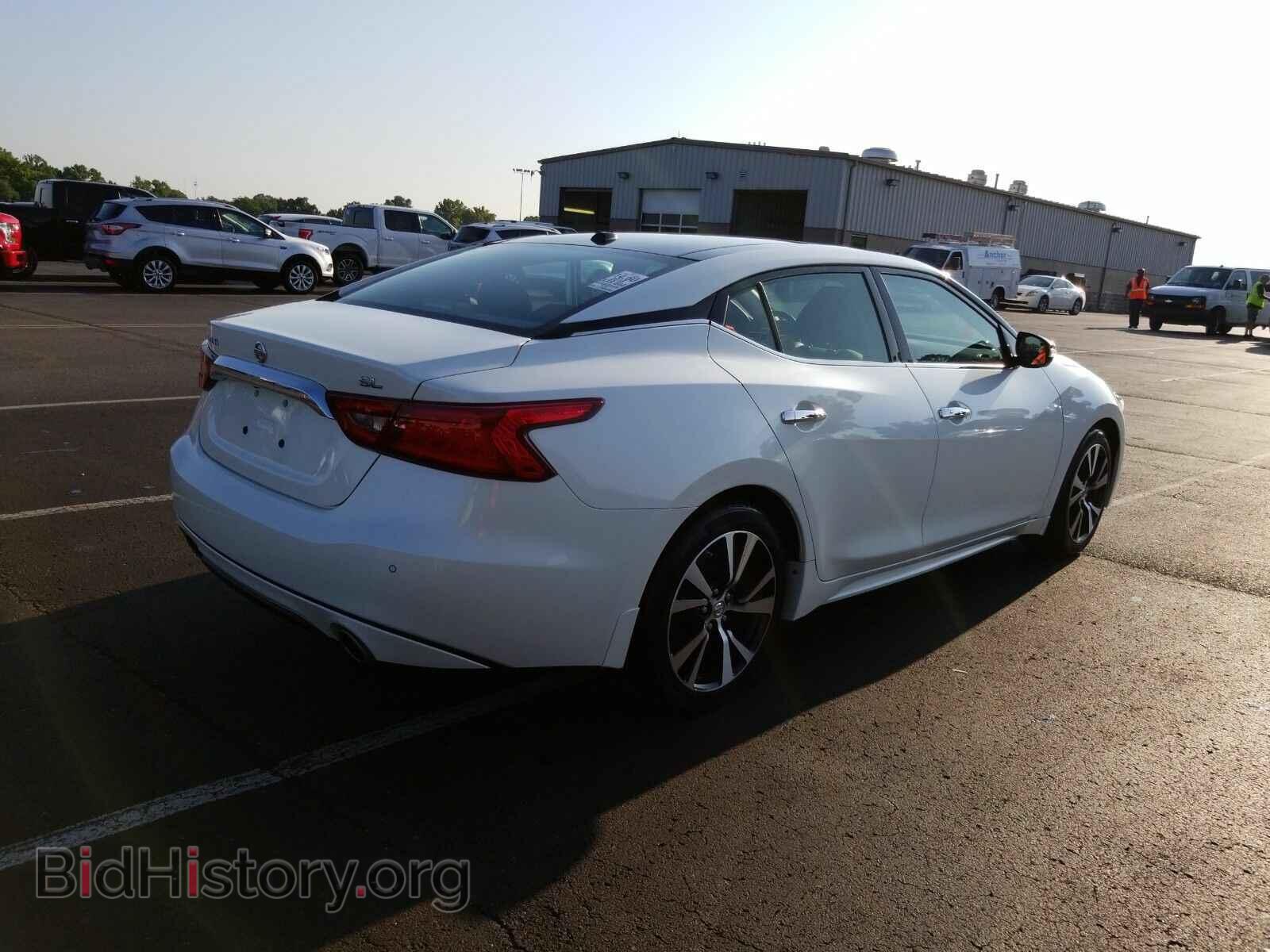 2018 Nissan Maxima - VIN: 1N4AA6AP1JC405015 - Photo 2
