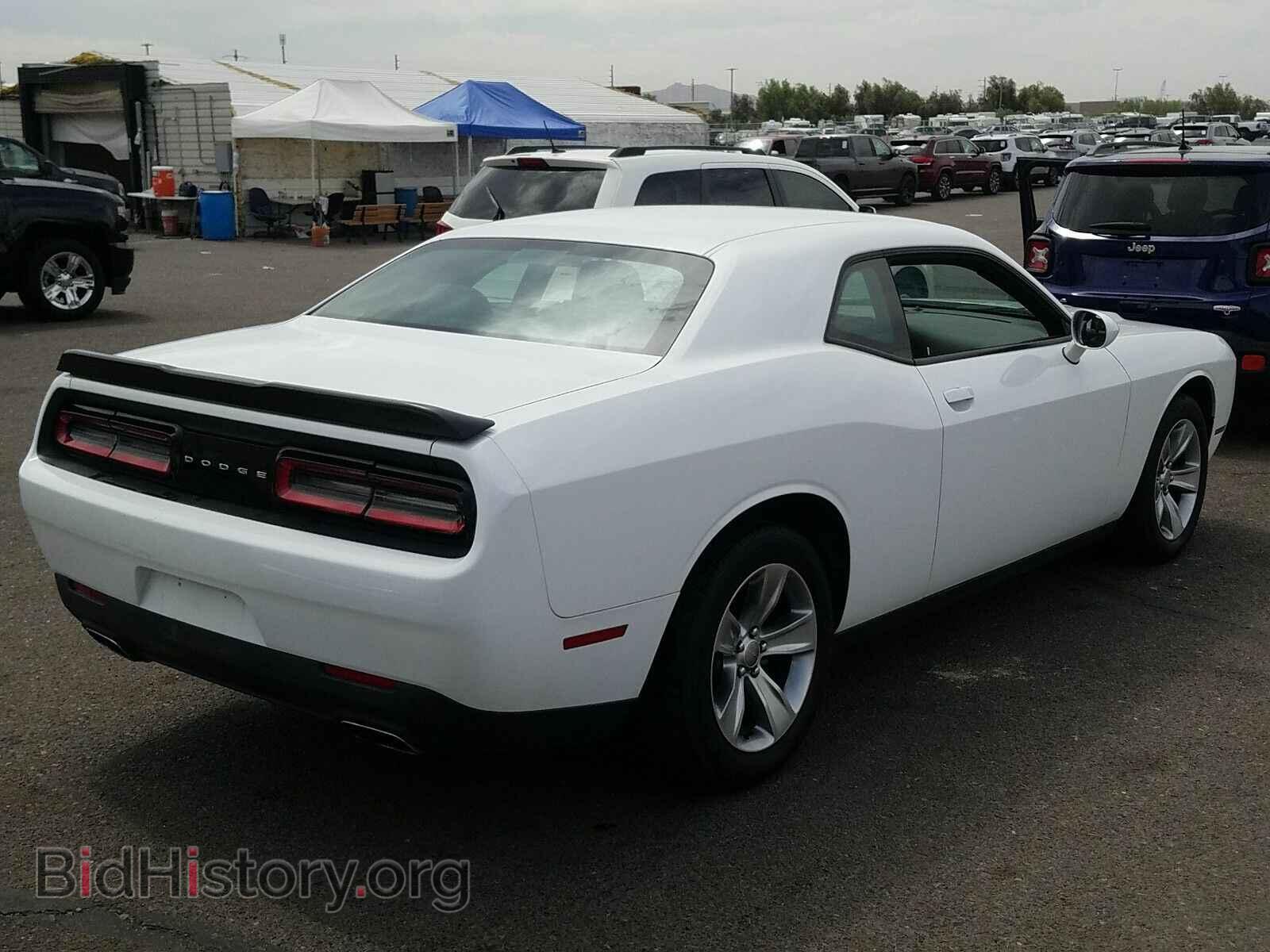 2016 Dodge Challenger - VIN: 2C3CDZAG3GH325964 - Photo 2