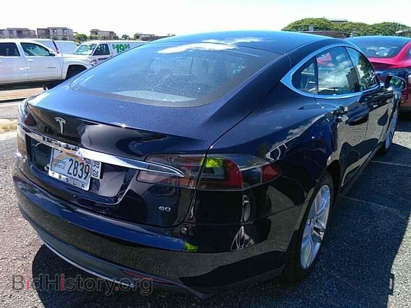 2014 Tesla Model S - VIN: 5YJSA1S17EFP43104 - Фото 2