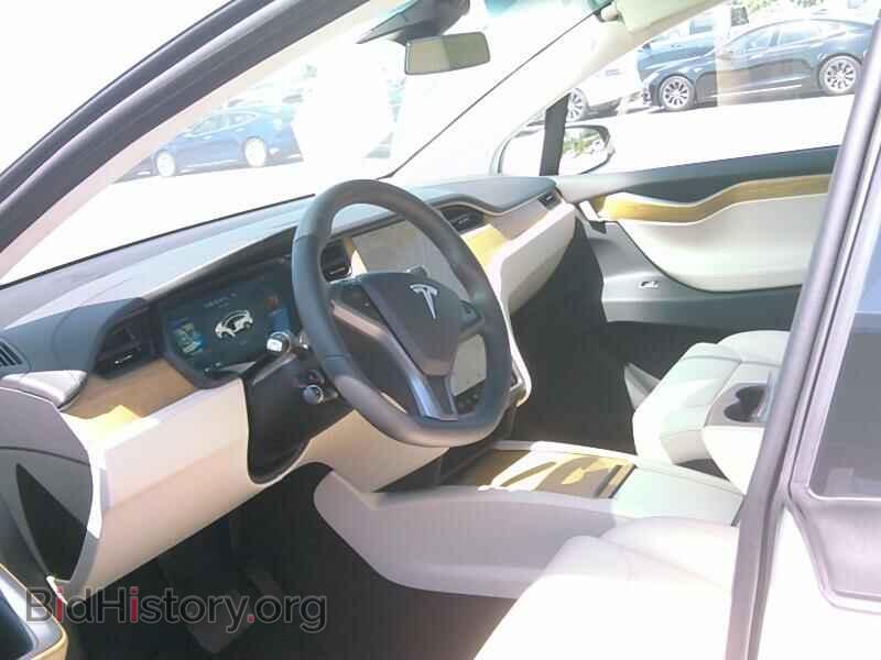 2019 Tesla Model X - VIN: 5YJXCAE22KF180544 - Photo 3