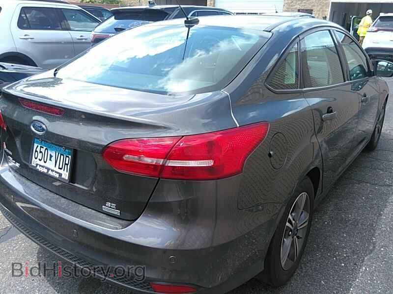 2016 Ford Focus - VIN: 1FADP3FE2GL293691 - Photo 2