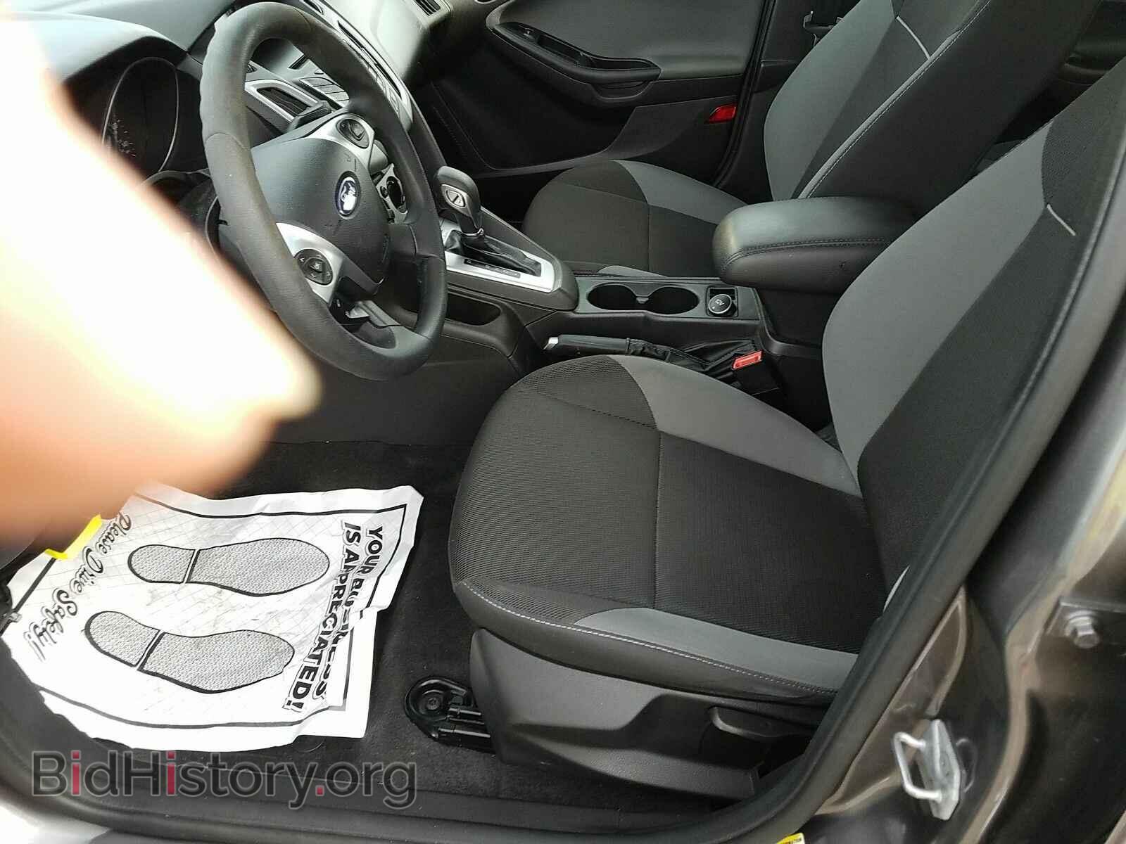 2013 Ford Focus - VIN: 1FADP3F26DL334583 - Photo 3