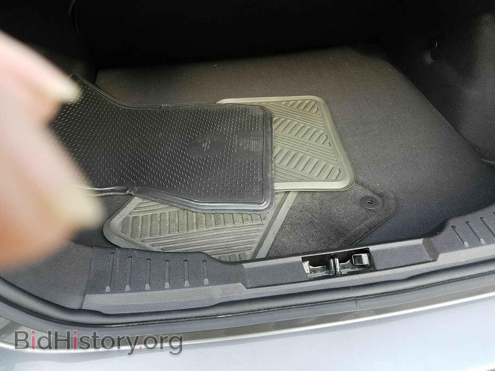 2013 Ford Focus - VIN: 1FADP3F26DL334583 - Photo 7