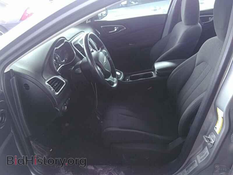 2016 Chrysler 200 - VIN: 1C3CCCAB0GN109310 - Photo 3