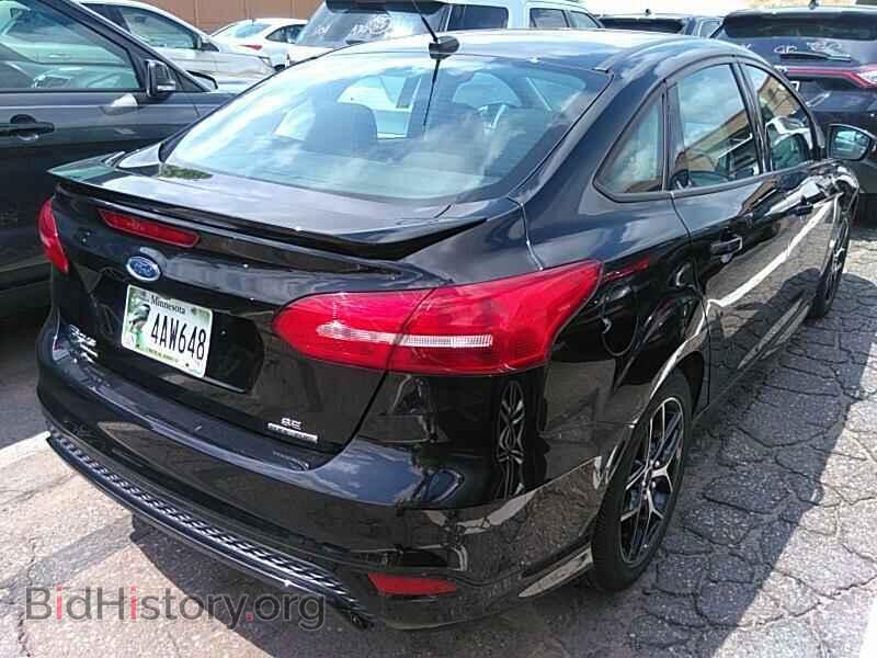 2016 Ford Focus - VIN: 1FADP3F21GL225405 - Photo 2