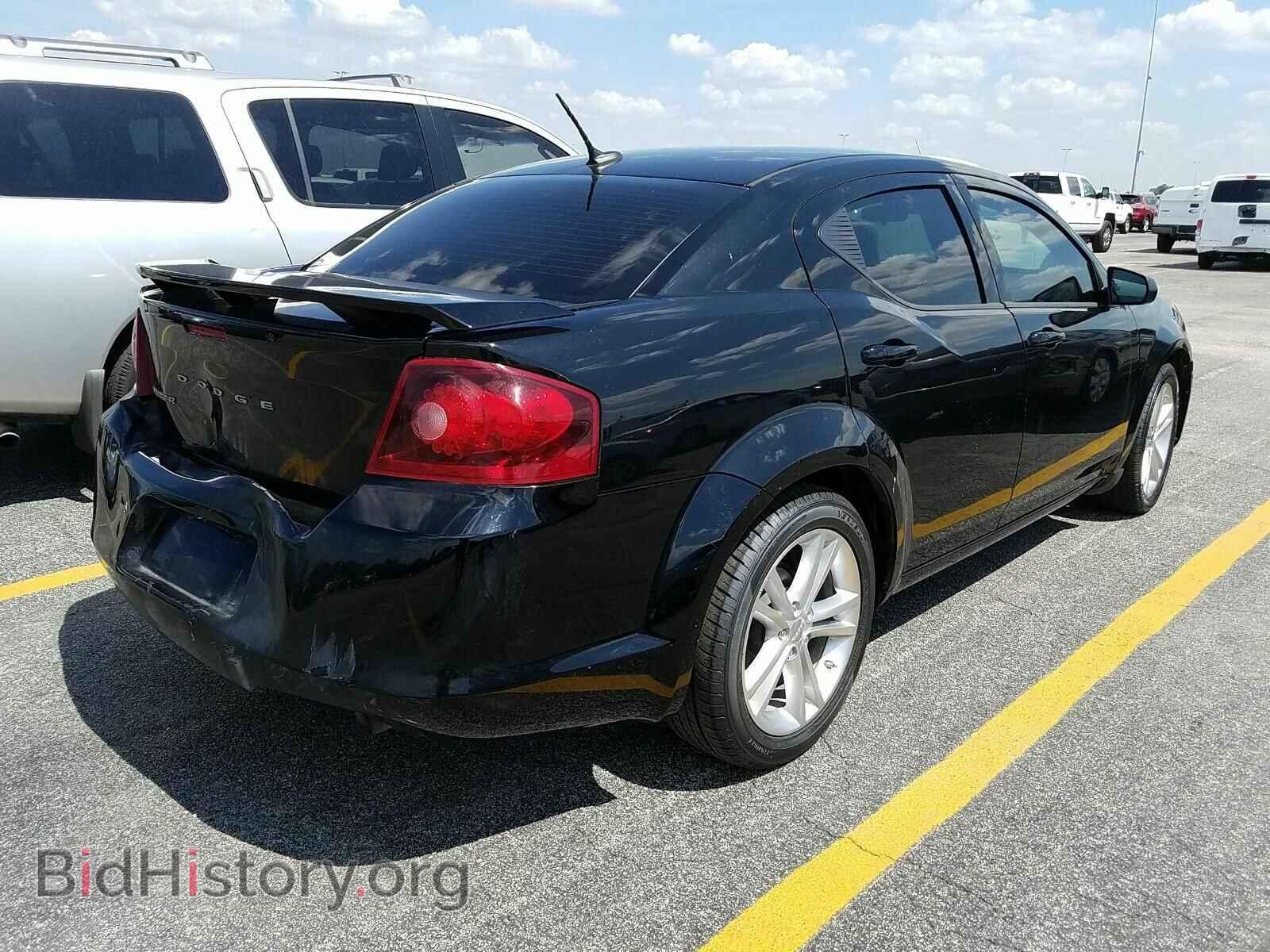 2014 Dodge Avenger - VIN: 1C3CDZAB3EN221497 - Фото 2