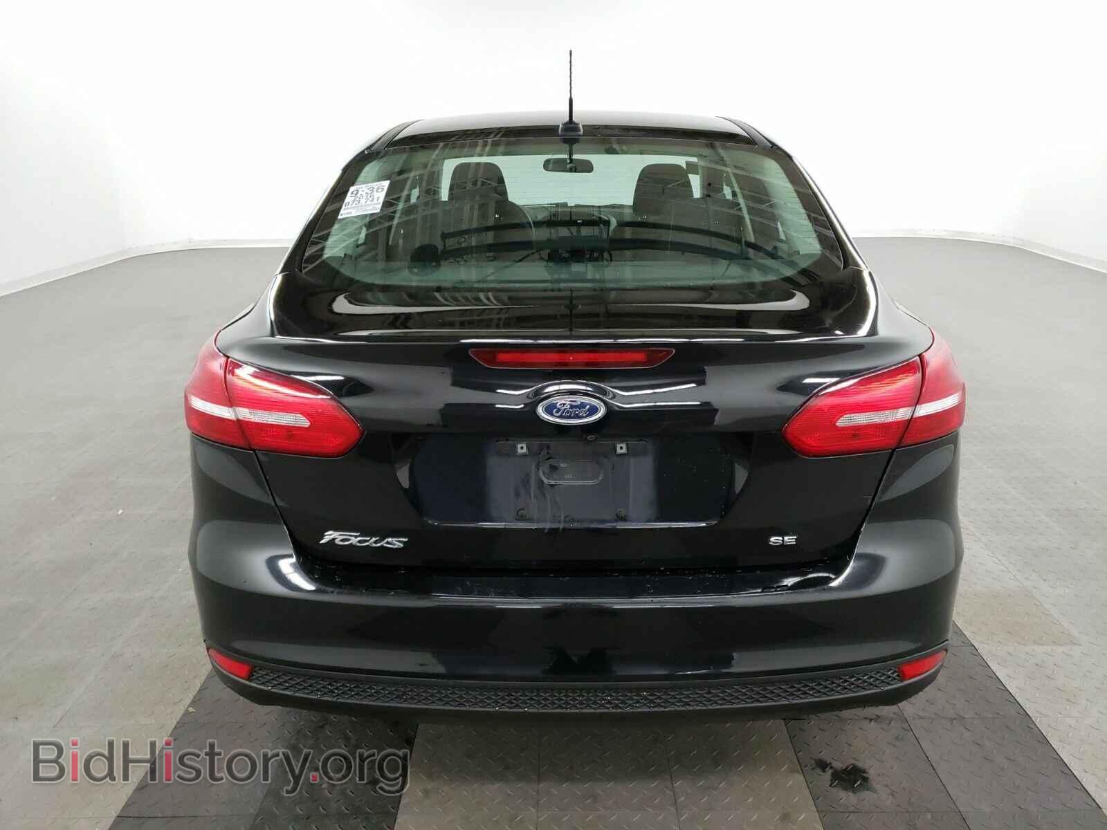 2016 Ford Focus - VIN: 1FADP3F20GL286440 - Photo 5
