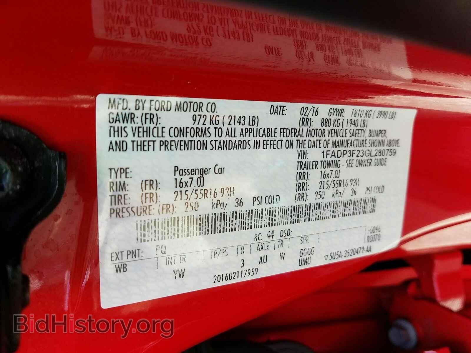 2016 Ford Focus - VIN: 1FADP3F23GL280759 - Photo 6