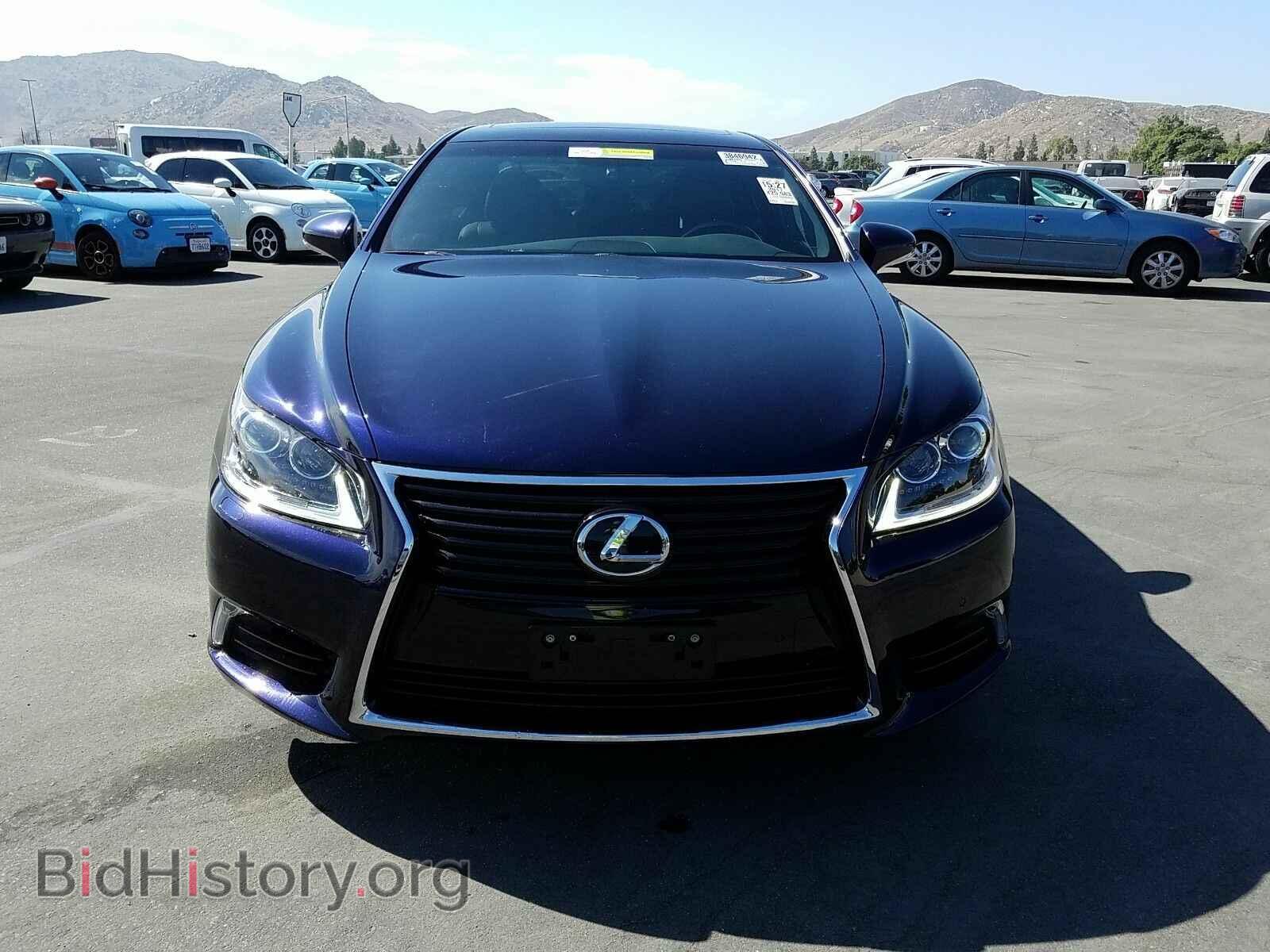 2017 Lexus LS - VIN: JTHBL5EF0H5145496 - Фото 2