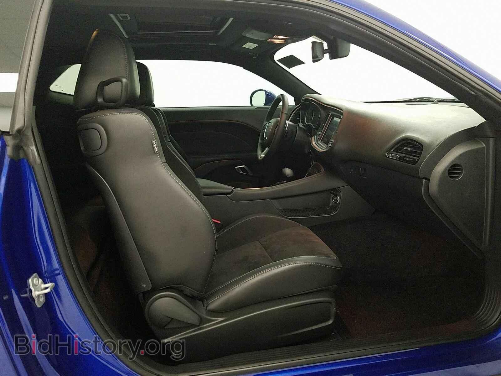 2018 Dodge Challenger - VIN: 2C3CDZFJ3JH279368 - Фото 8
