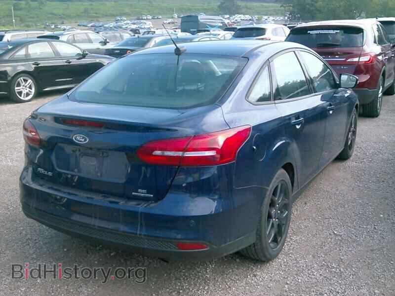 2016 Ford Focus - VIN: 1FADP3F25GL281301 - Photo 2
