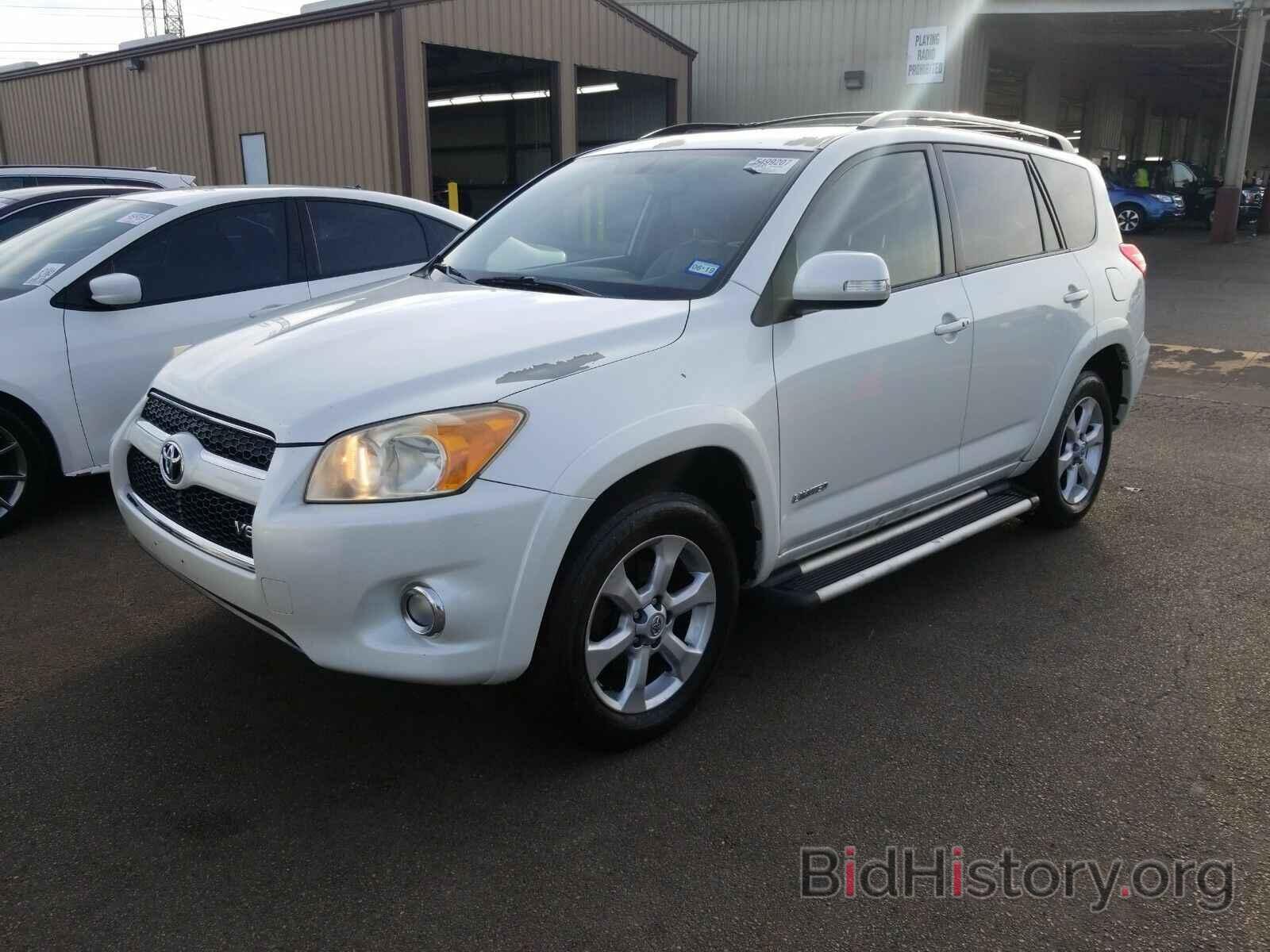 Photo JTMYK4DV5A5026334 - Toyota RAV4 2010