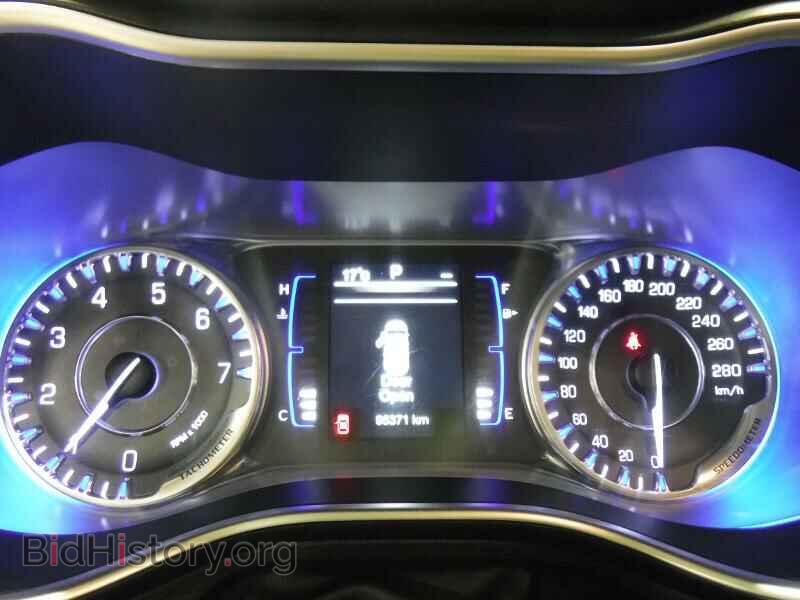 2016 Chrysler 200 - VIN: 1C3CCCFB4GN130895 - Фото 8