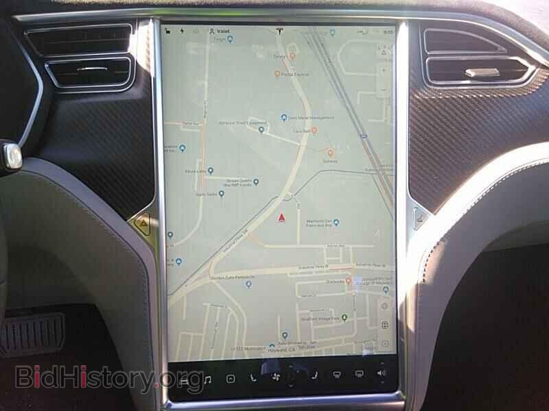 2015 Tesla Model S - VIN: 5YJSA1E25FF118920 - Photo 4