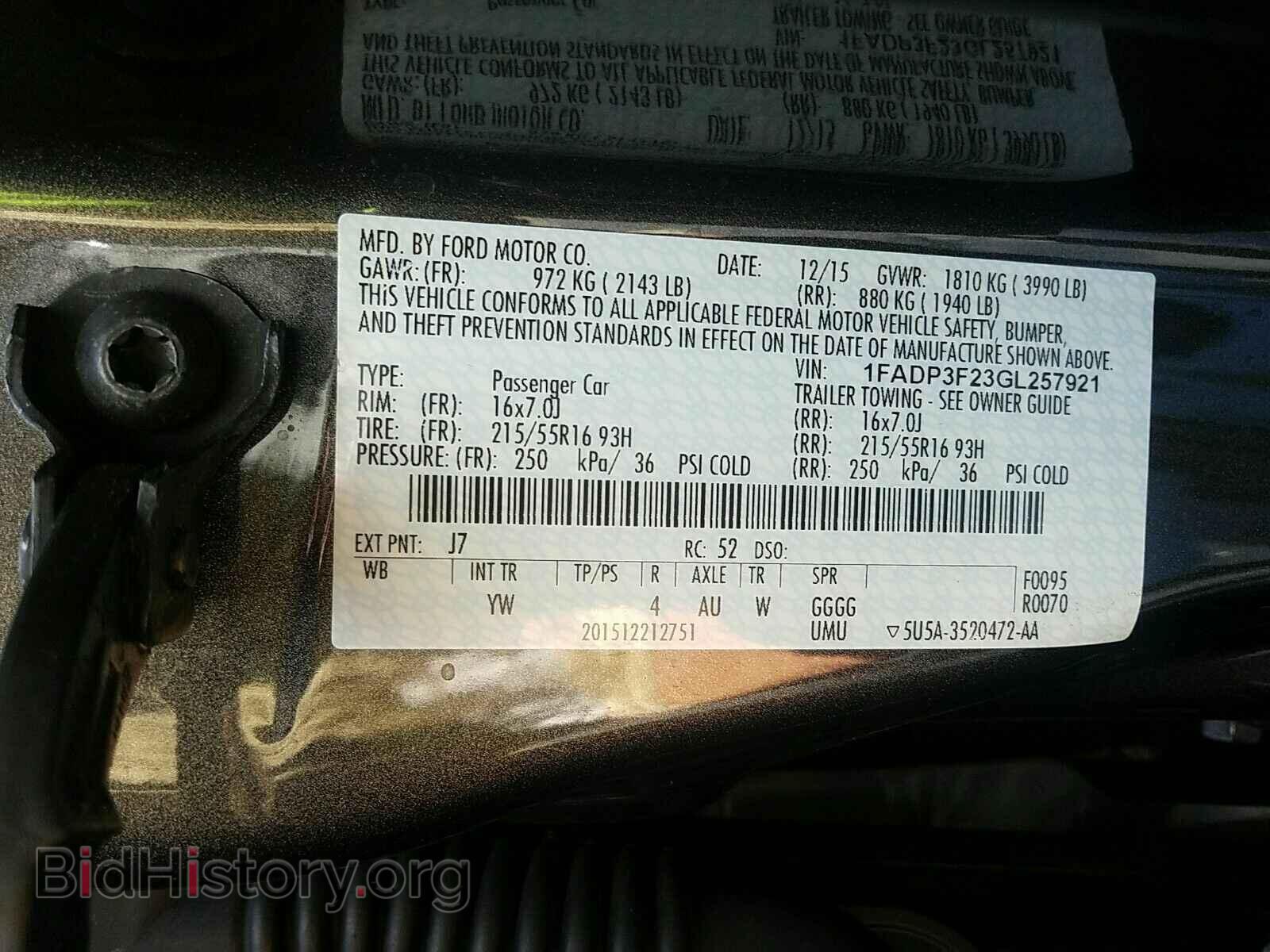 2016 Ford Focus - VIN: 1FADP3F23GL257921 - Photo 6
