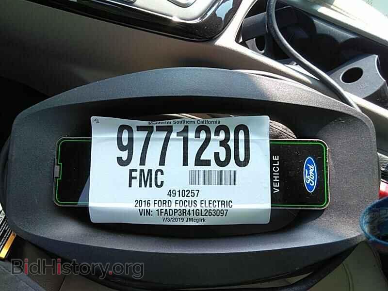 2016 Ford Focus Electric - VIN: 1FADP3R41GL263097 - Фото 8