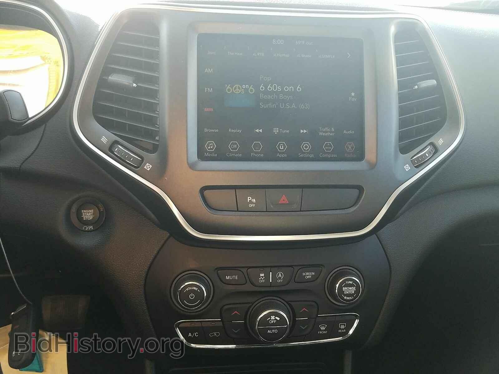 2019 Jeep Cherokee - VIN: 1C4PJMBX7KD347172 - Фото 4