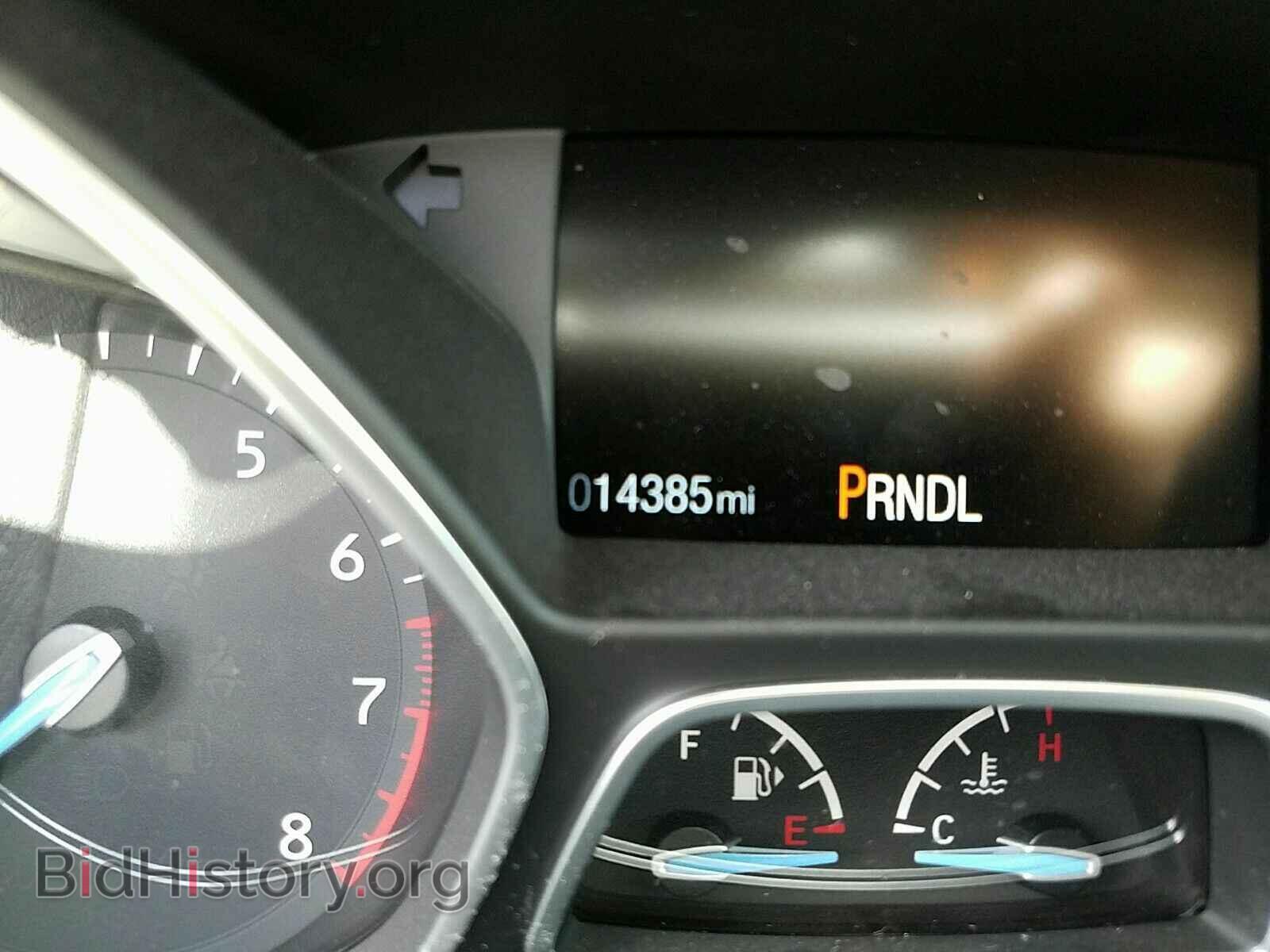 2016 Ford Focus - VIN: 1FADP3F22GL358206 - Photo 5