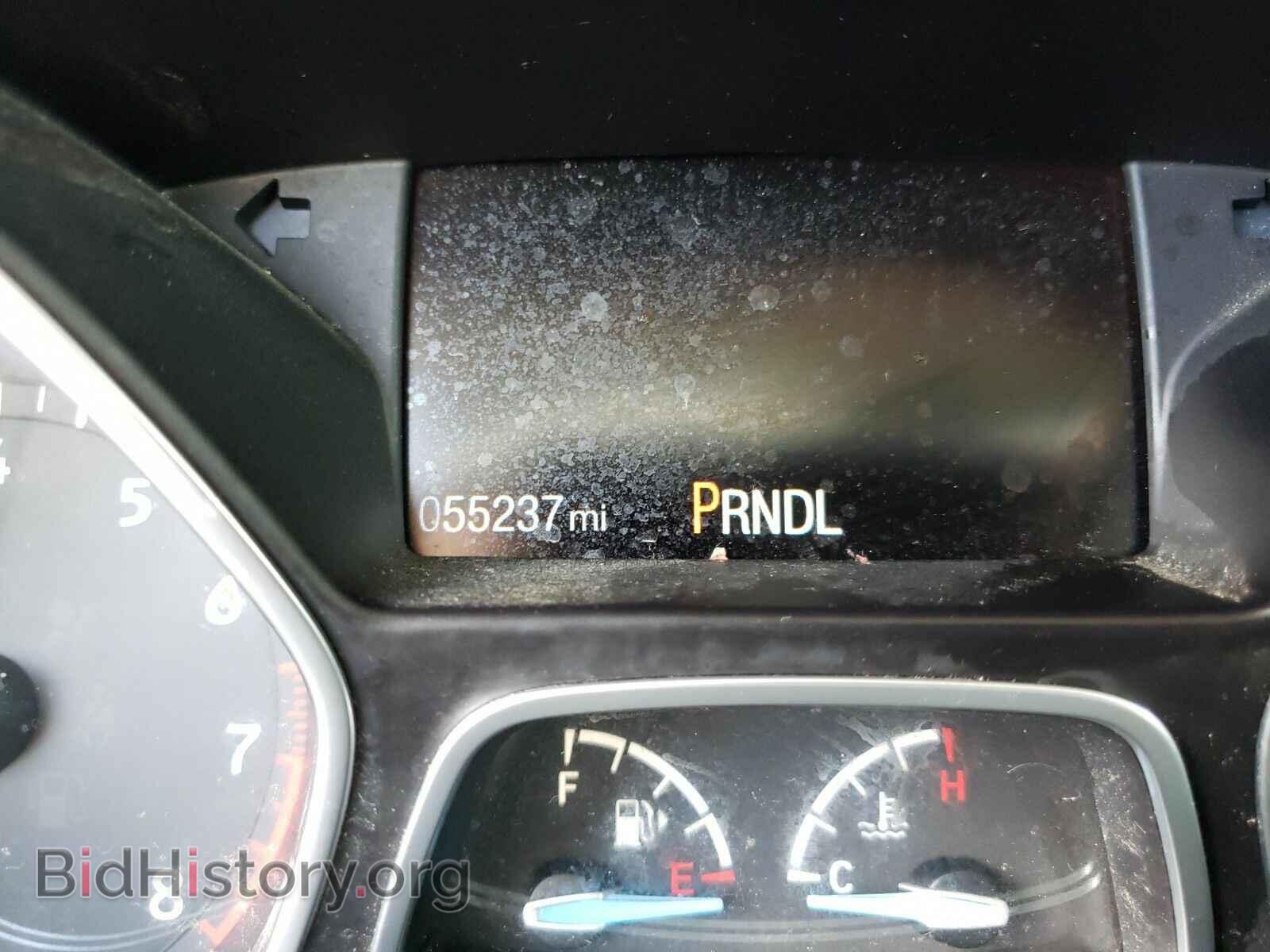 2016 Ford Focus - VIN: 1FADP3K21GL268695 - Photo 5