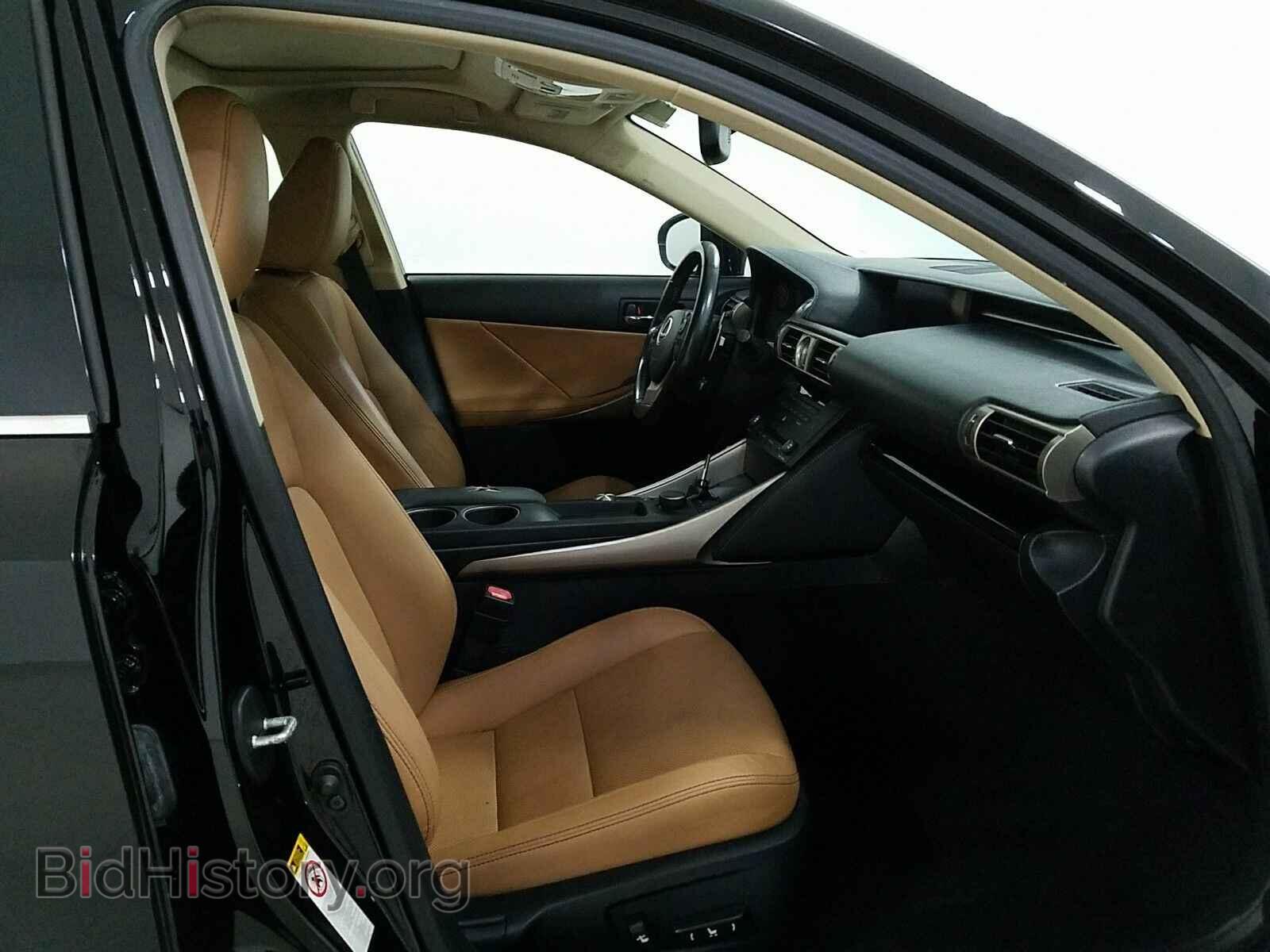 2016 Lexus IS 200t - VIN: JTHBA1D21G5003623 - Фото 8