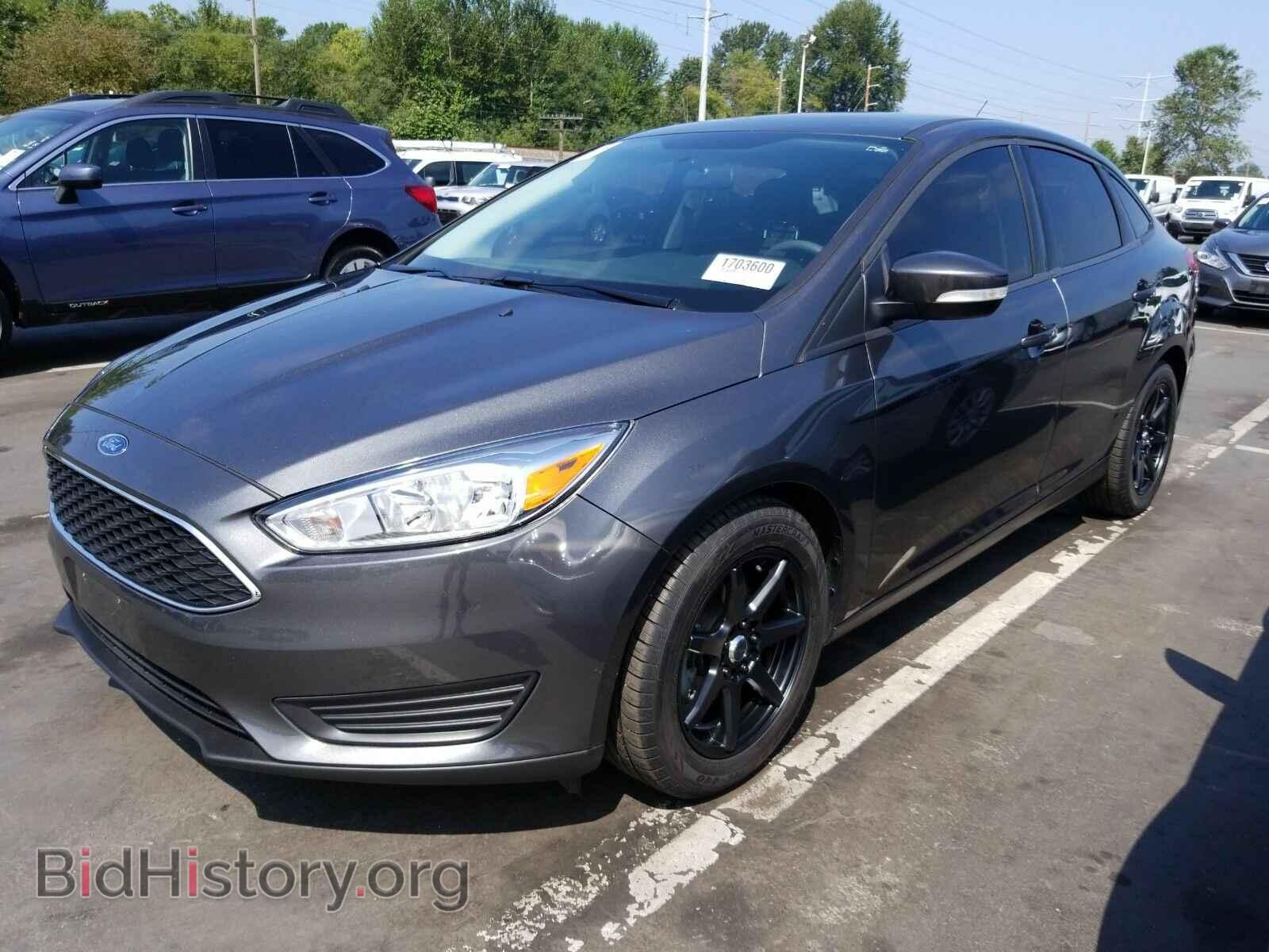 Фотография 1FADP3F28HL237617 - Ford Focus 2017