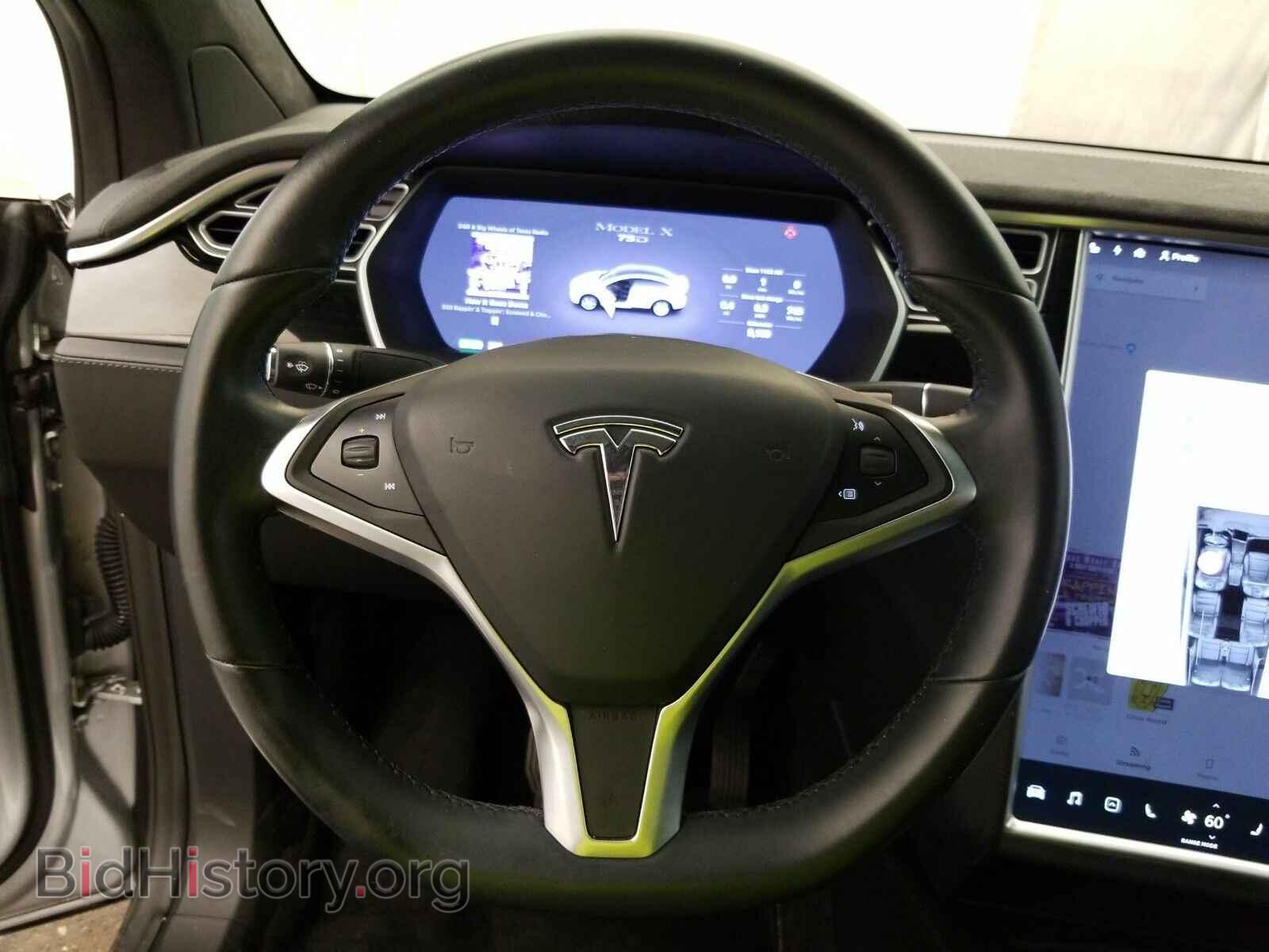 2016 Tesla Model X - VIN: 5YJXCBE28GF017667 - Фото 10