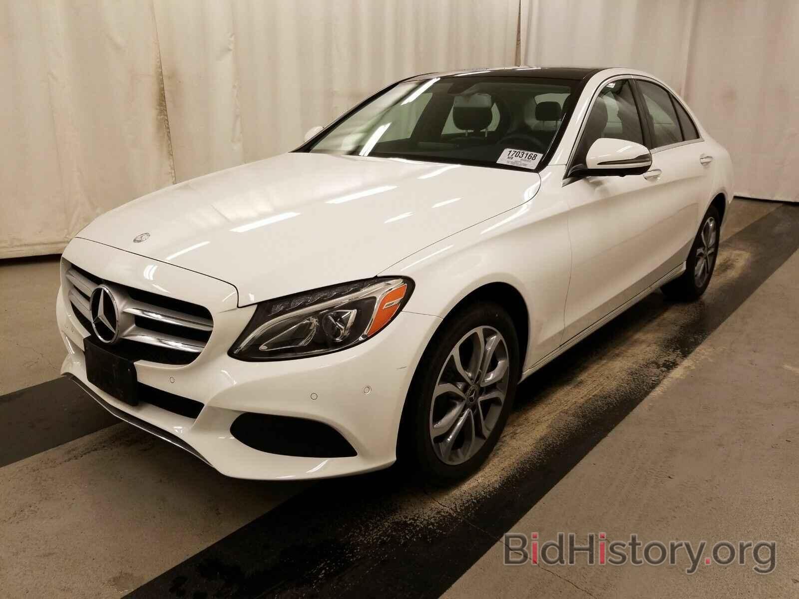 Photo 55SWF4KB1HU219396 - Mercedes-Benz C-Class 2017