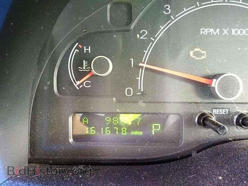 2004 Lincoln LS - VIN: 1LNHM86S24Y603548 - Фото 5