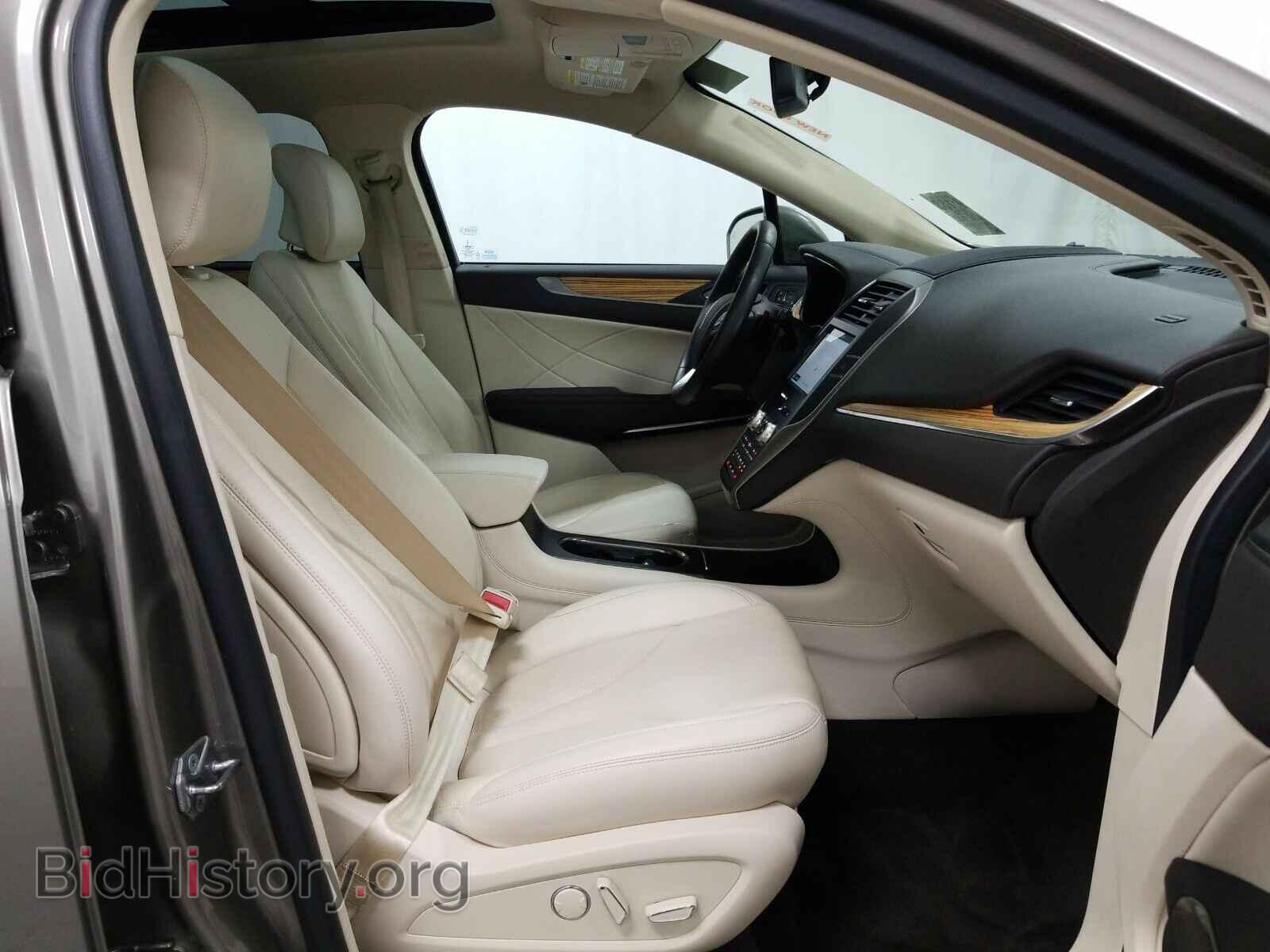 2016 Lincoln MKC - VIN: 5LMCJ2D98GUJ23975 - Фото 8