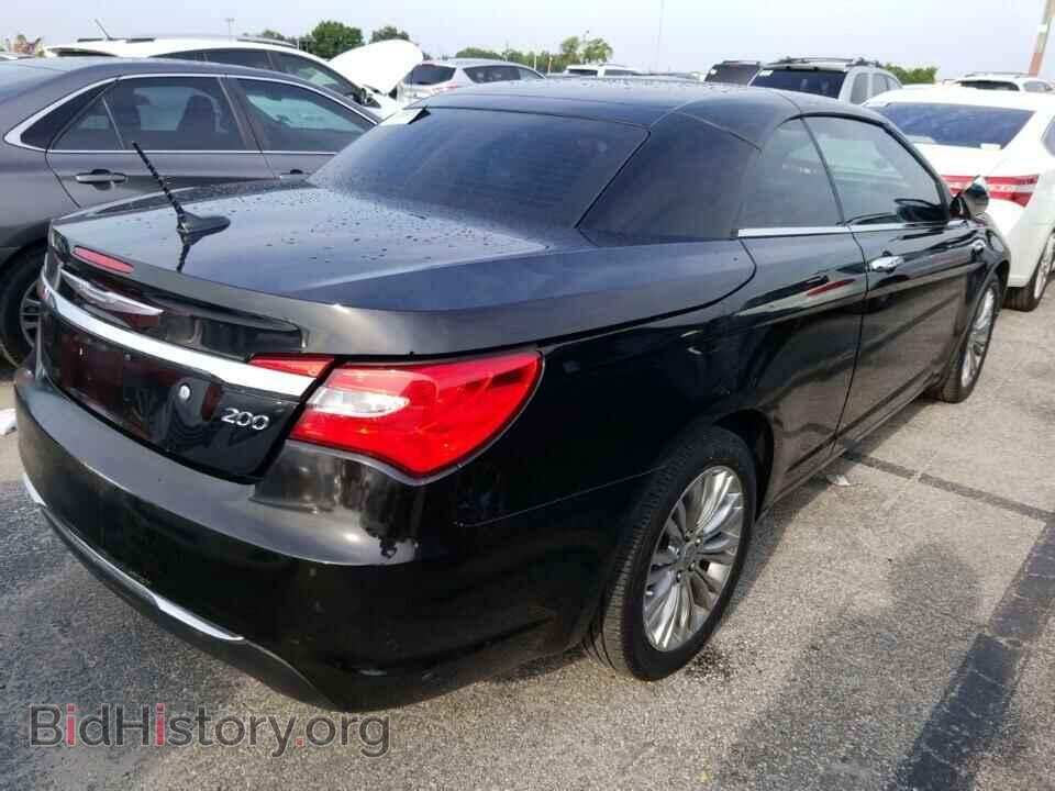 2013 Chrysler 200 - VIN: 1C3BCBFG7DN632765 - Фото 2